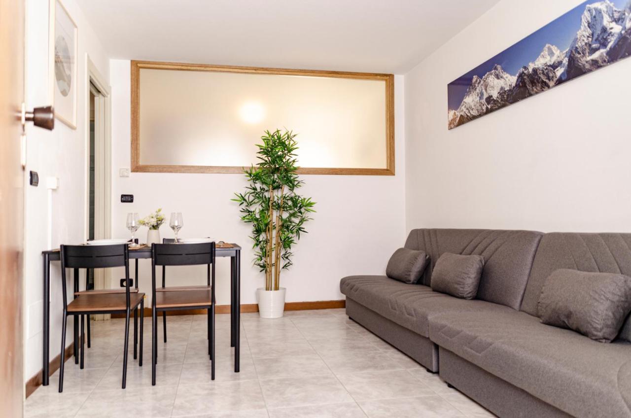 Centro Storico ☆☆☆☆☆ K2 Apartment Aosta Kültér fotó